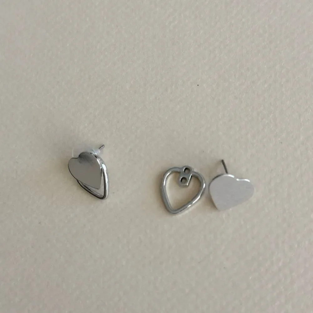 Heart Stud Earrings #2276